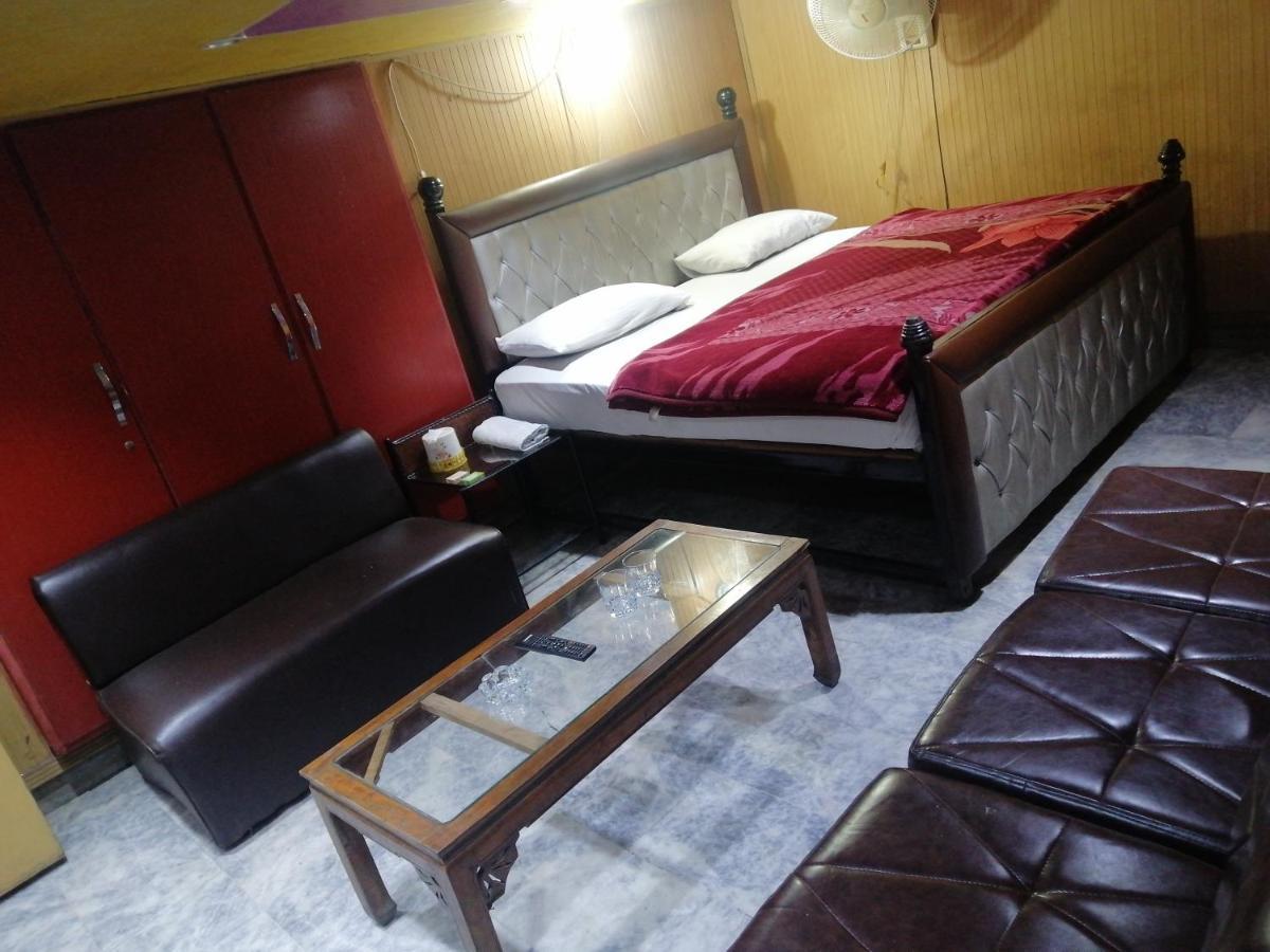 Hajveryinn_Hotel لاهور المظهر الخارجي الصورة