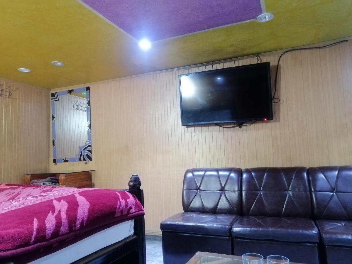 Hajveryinn_Hotel لاهور المظهر الخارجي الصورة